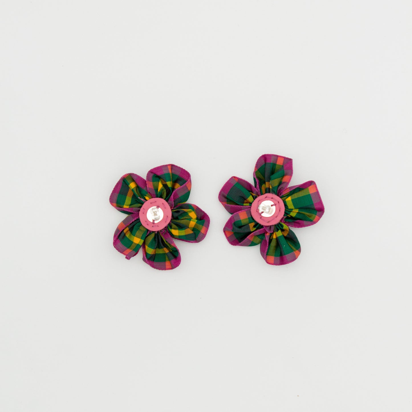 Scrunchy earrings
