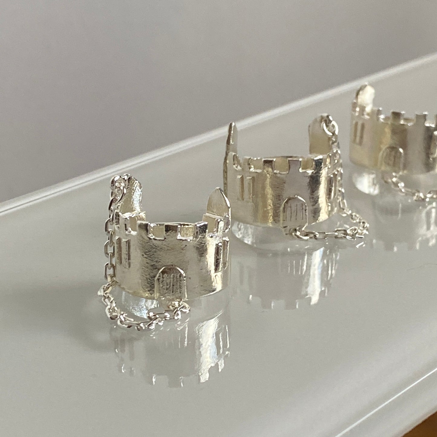 Ode to chivalry castle ring