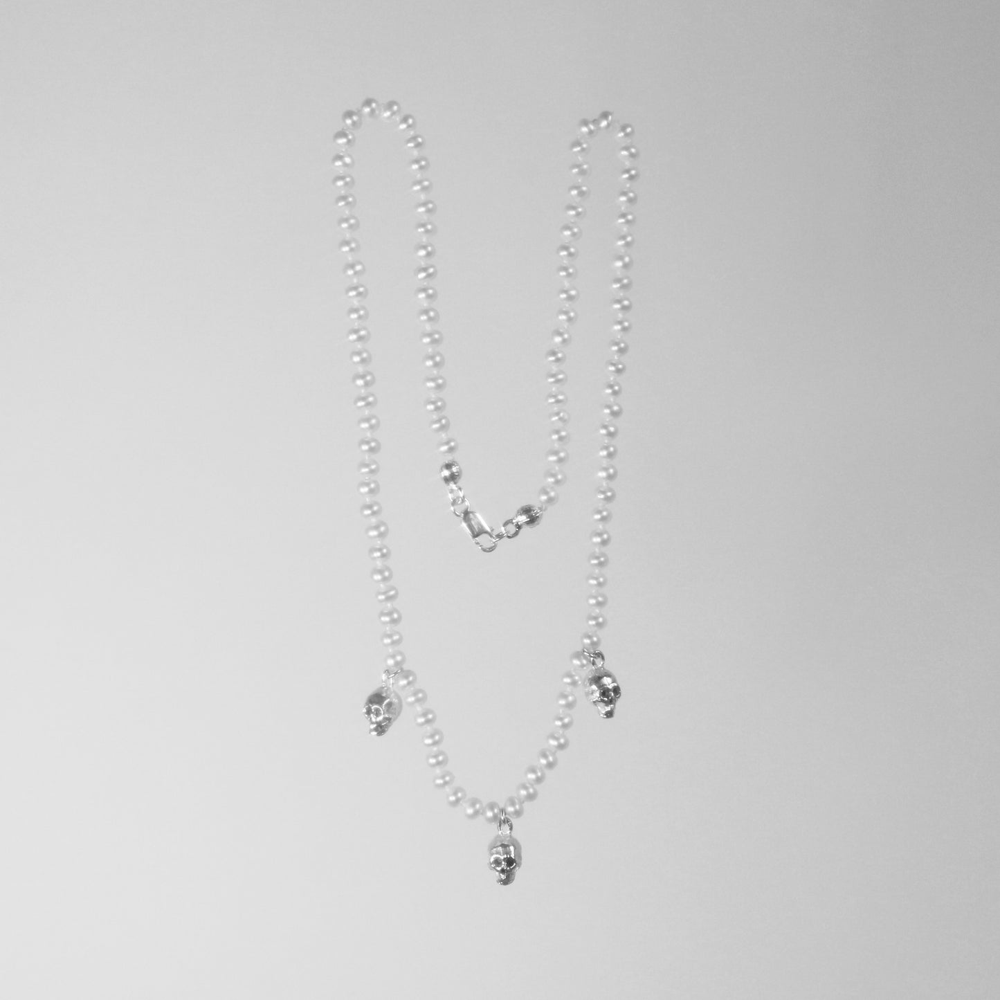 Skulls and Pearls Necklace